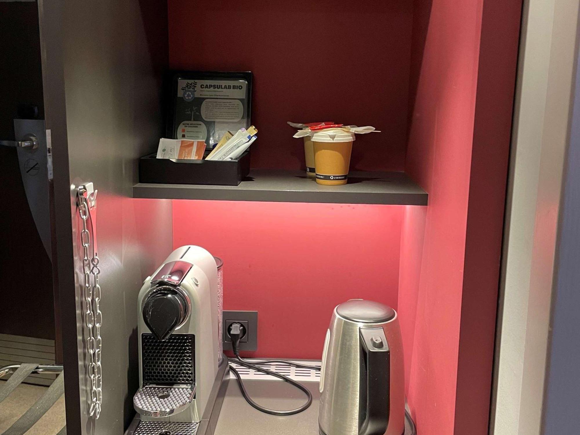 Mercure Lyon 4*